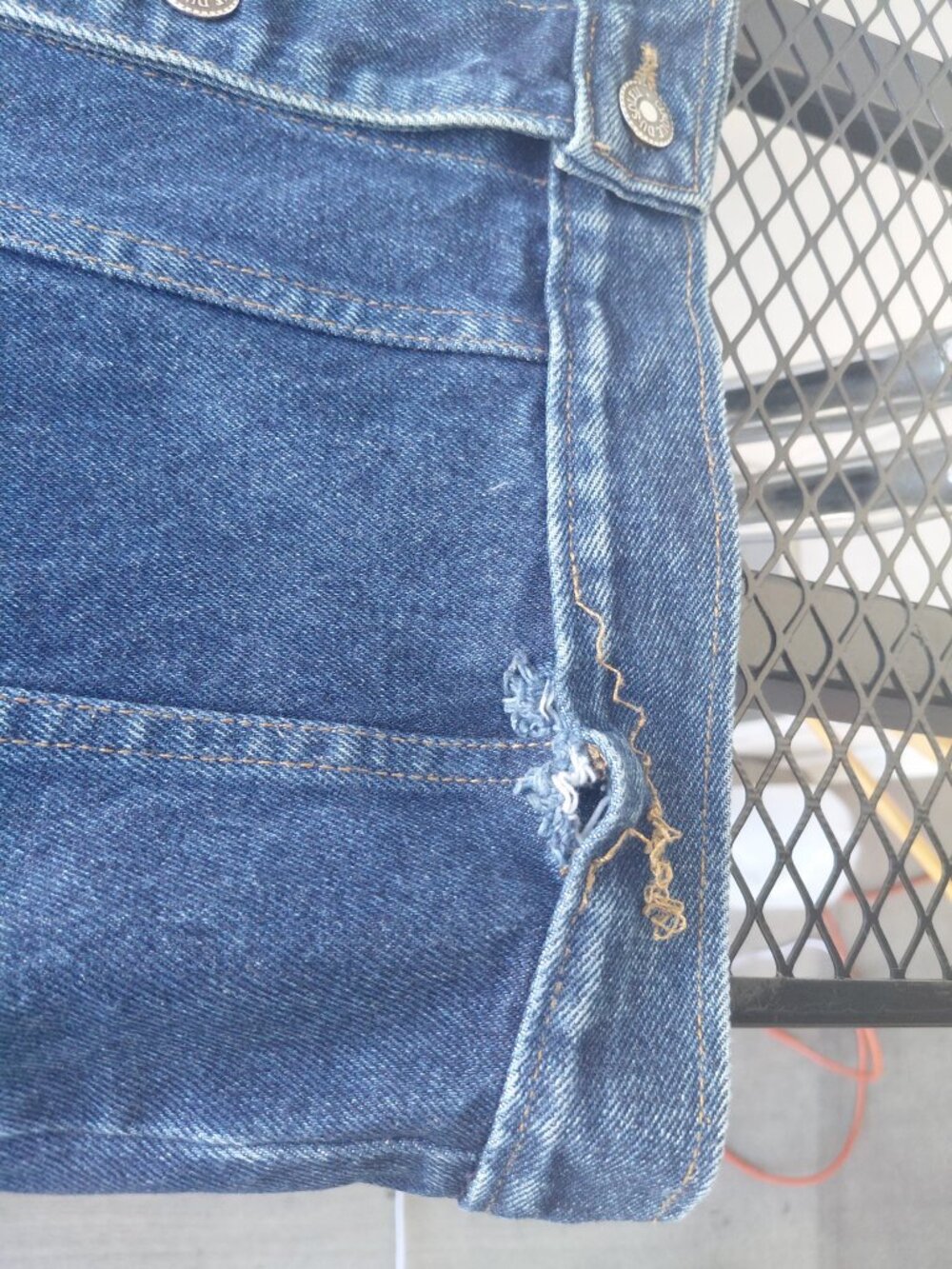 Cirque du Soleil Vintage Y2K Denim Jacket Dark Navy Men’s Small 2000s Rare - Picture 4 of 7